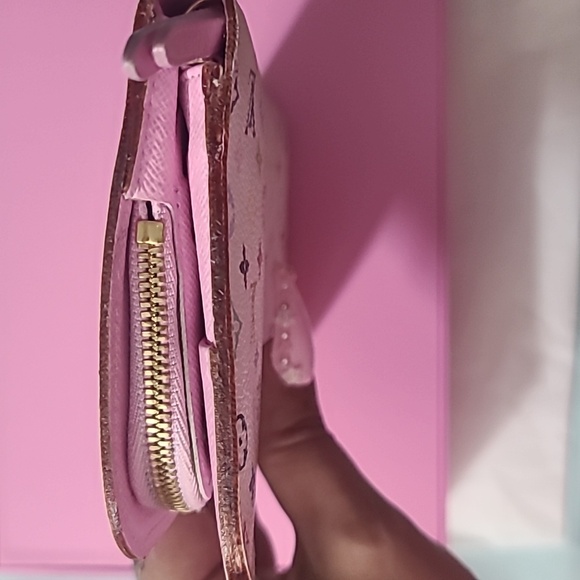 EUC Louis Vuitton x Takashi Murakami White Portefeuille Insolite Monogram Wallet - Picture 8 of 11